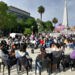 Docentes de la UBA darán clases públicas frente al despacho de Javier Milei en la Casa Rosada