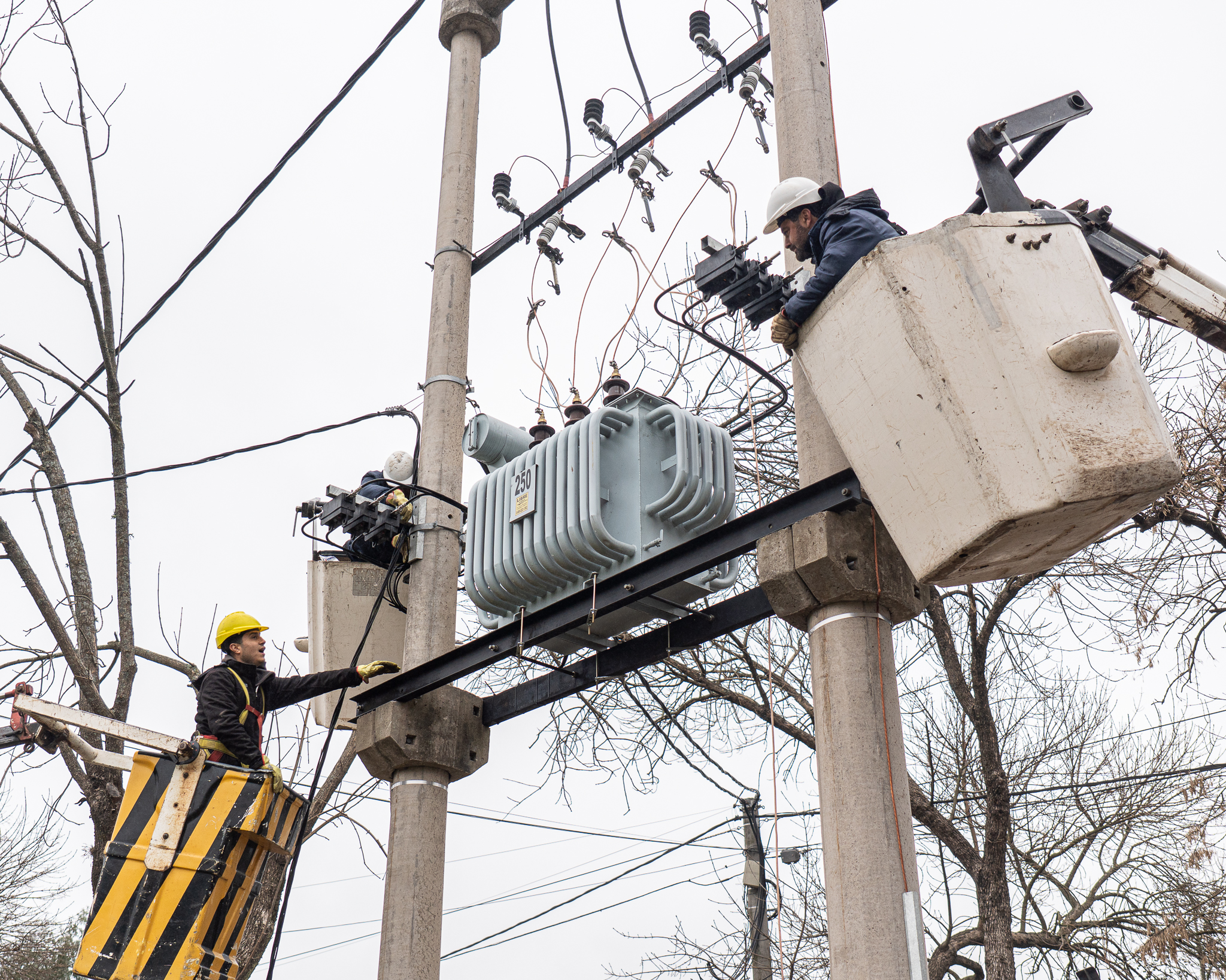 La Cooperativa Eléctrica amplía la capacidad en Barrio Cementerio con una obra estratégica