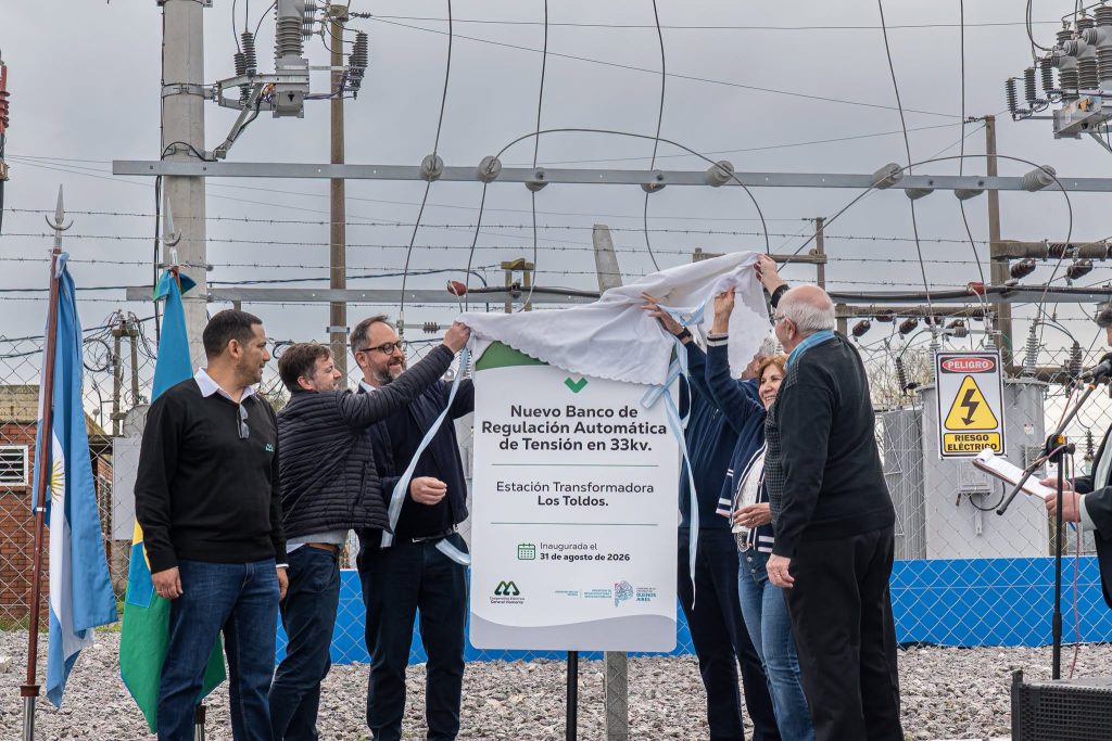 inauguración cooperativa eléctrica